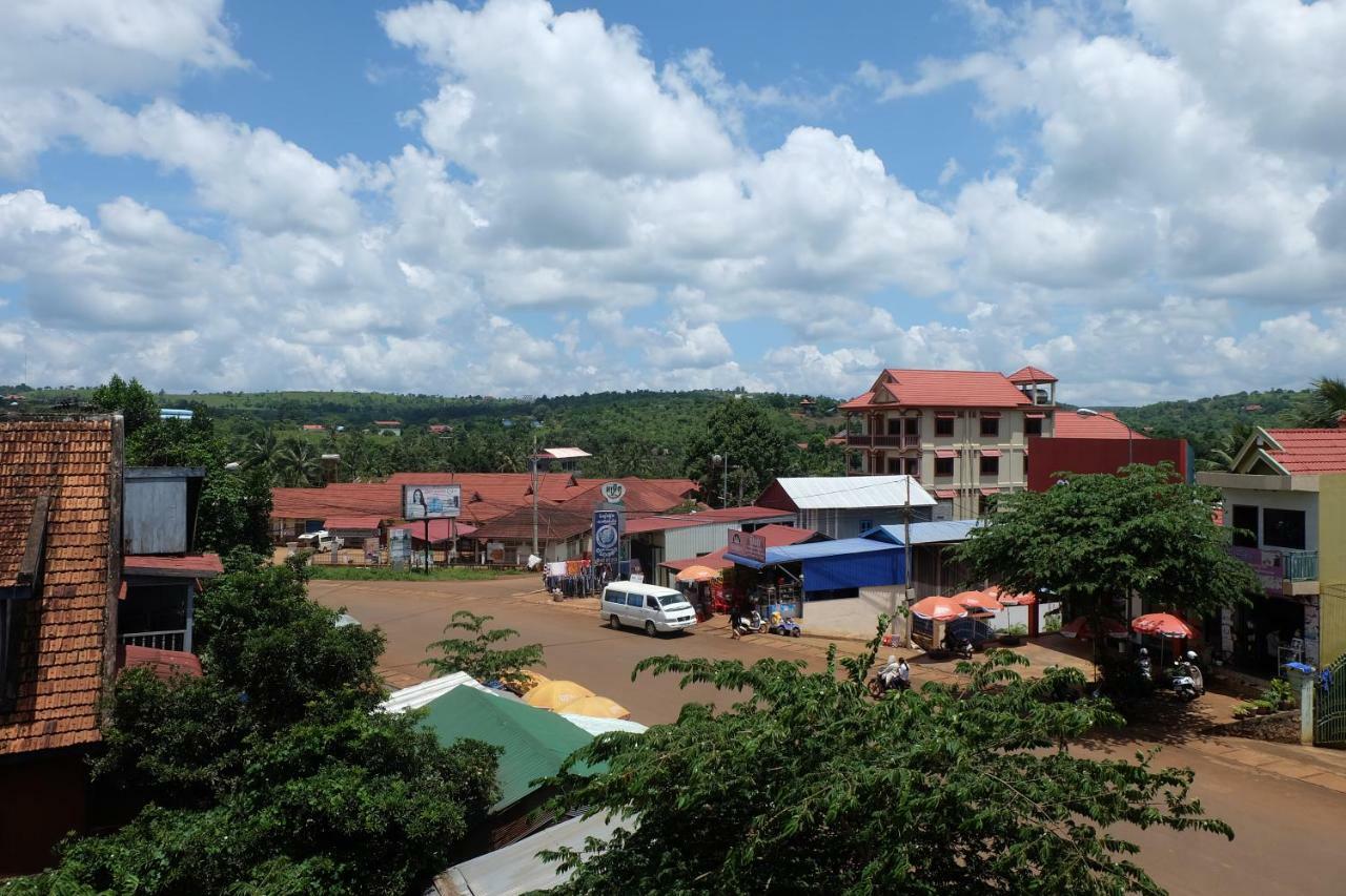 סן מונורום Mondulkiri Holiday Homestay מראה חיצוני תמונה